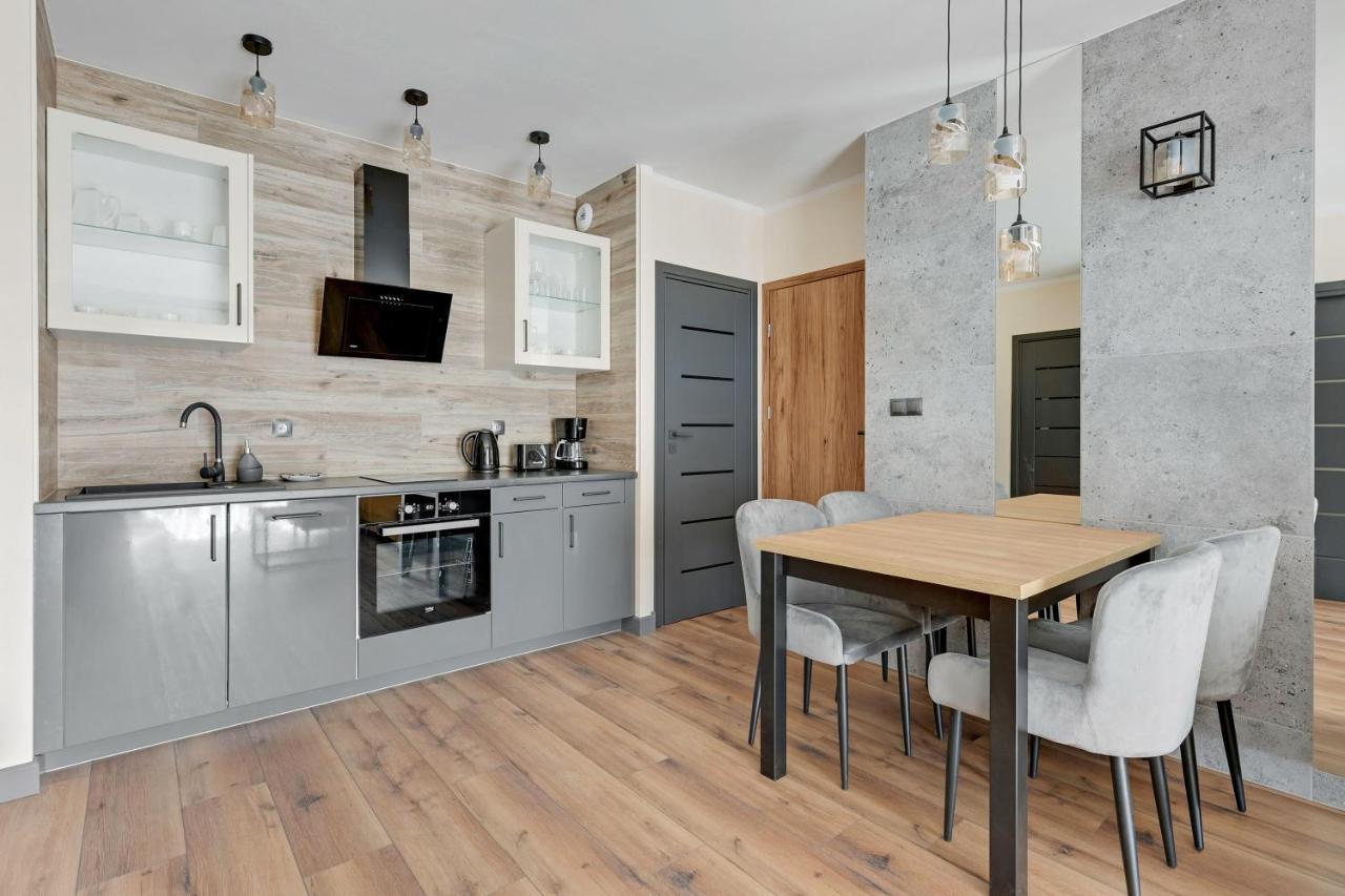 Angielska Grobla 5 Apartments Deluxe Old Town Гданск Екстериор снимка