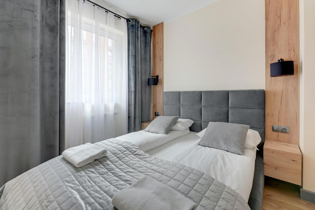 Angielska Grobla 5 Apartments Deluxe Old Town Гданск Екстериор снимка